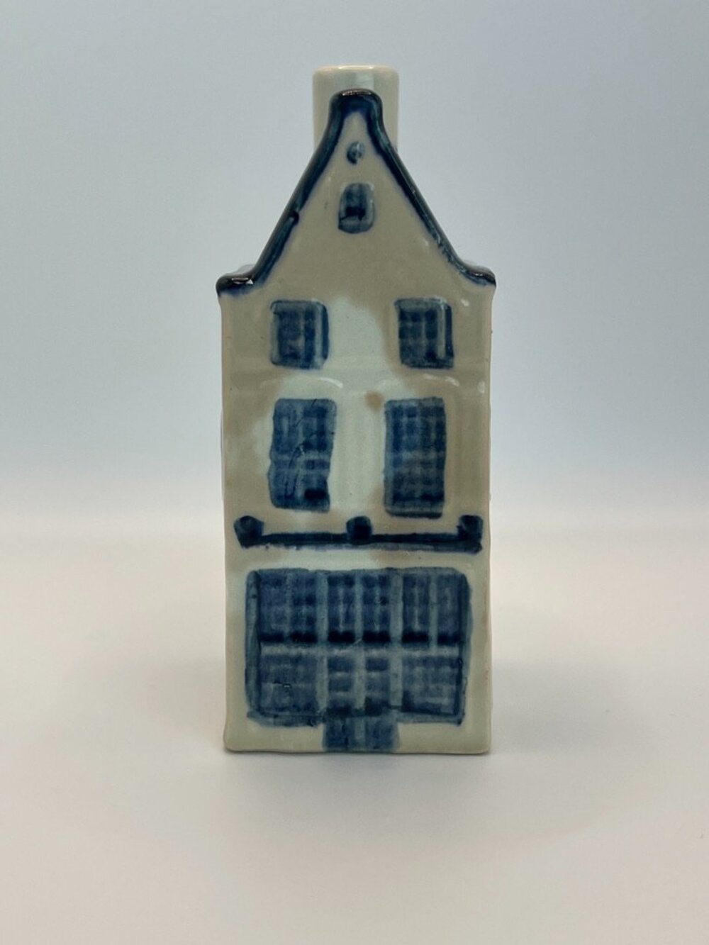 **VINTAGE** KLM Delft Blue House Ashtray #8 - Rare "Ashcan"